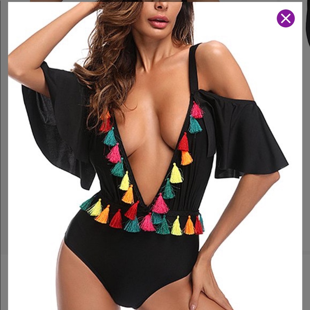 Black tassel deep v one piece bathing suit